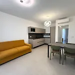 Sun Village Residence Con Piscina - Piazza Aurora - Adria Holiday Jesolo - Family Apartments