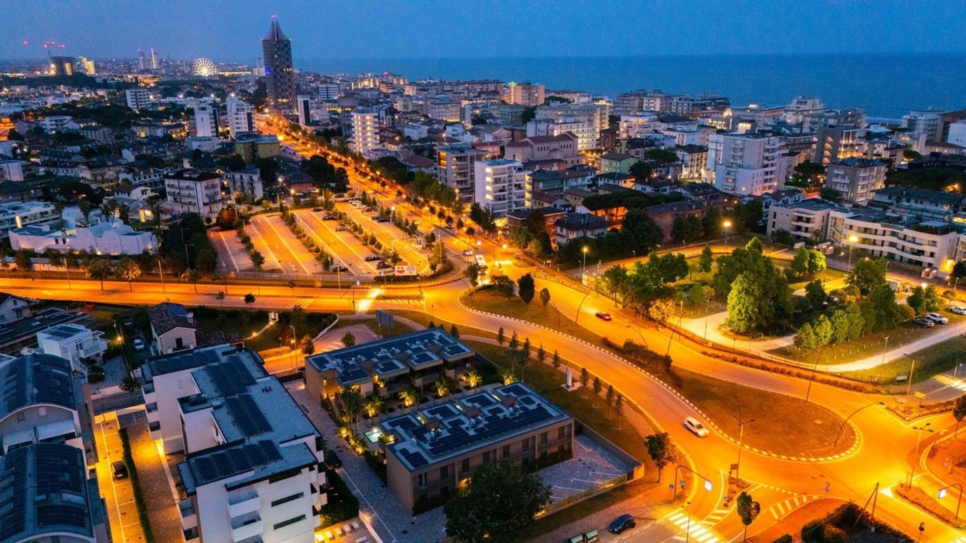 Sun Village Con Piscina - Piazza Aurora - Adria - Family *